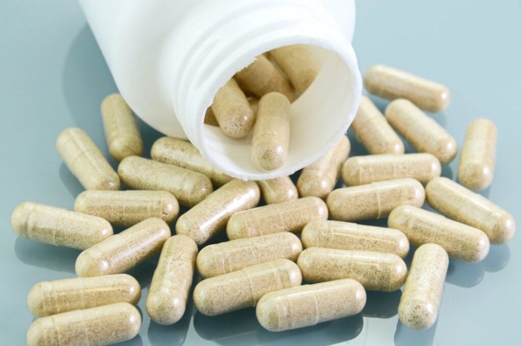 What is the dosage of taking ashwagandha supplements daily?